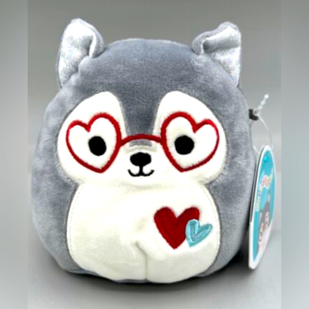 Squishmallow Ryan Valentine Edition